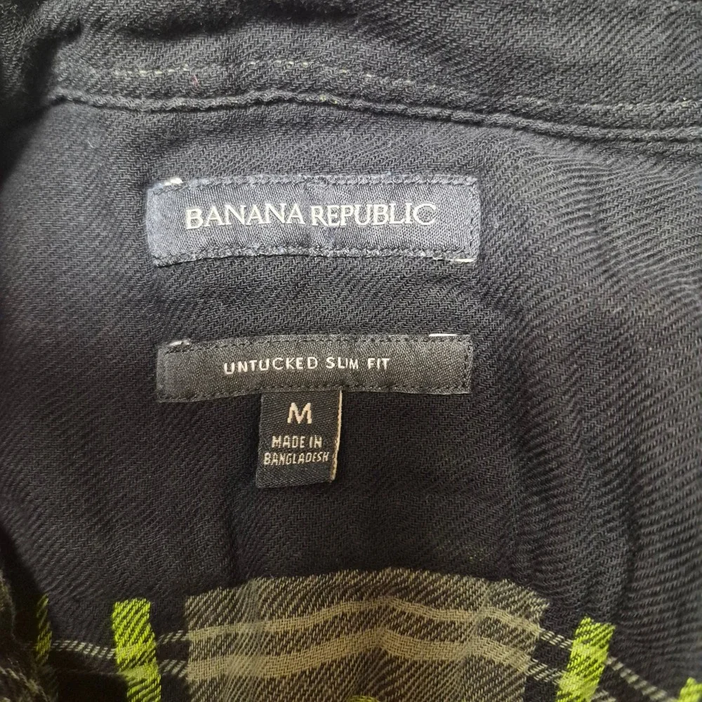 Banana Republic Mens Untucked Slim Fit Black Flannel Button Down Shirt Medium